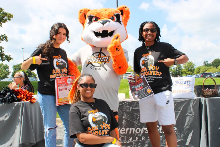 Student Activities Council Members with Jax at Block Fair