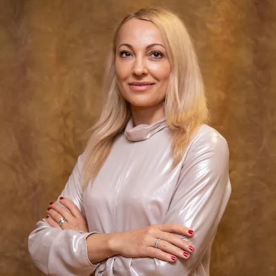 Dr. Erica Ceka